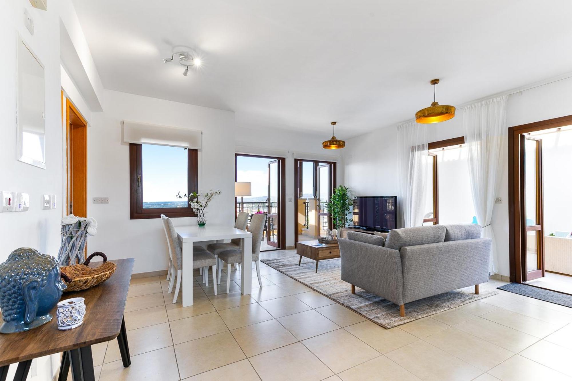 1 Bedroom Apartment Pyrgos With Beautiful Sea And Sunset Views, Aphrodite Hills Resort Kouklia Exterior photo